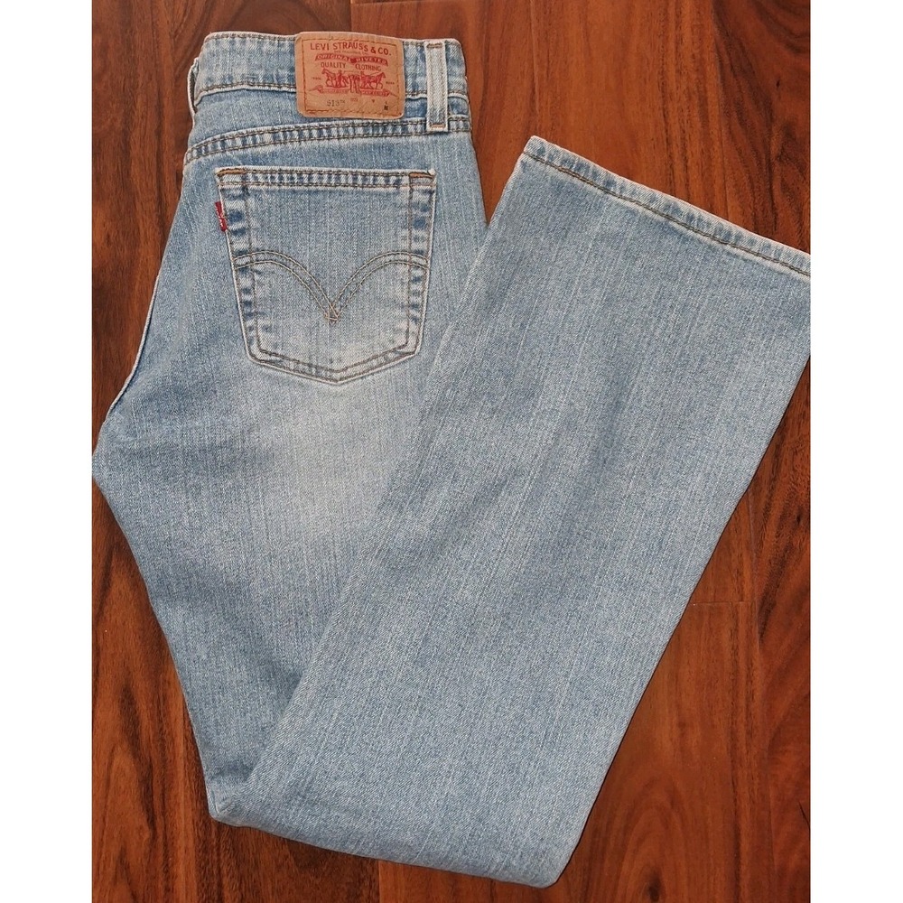 Junior's Levi's 518 Superlow Boot Cut Size 9M